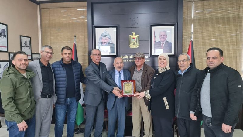 خلال لقائنا مع بلدية وفعاليات كوبر، وذلك لمناقشة العديد من الامور التي تهم المواطنين في البلدة، في ظل الاوضاع…