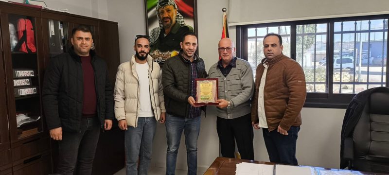 بلدية كوبر تكرم شركة العمر الهندسية