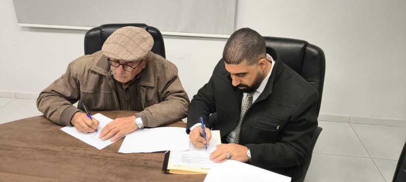 نعلن لكم انه تم التعاقد مع مكتب المحامي الأستاذ منتصر الملح وكيلاً لبلدية كوبر لتحصيل ذمم البلدية المتراكمة…