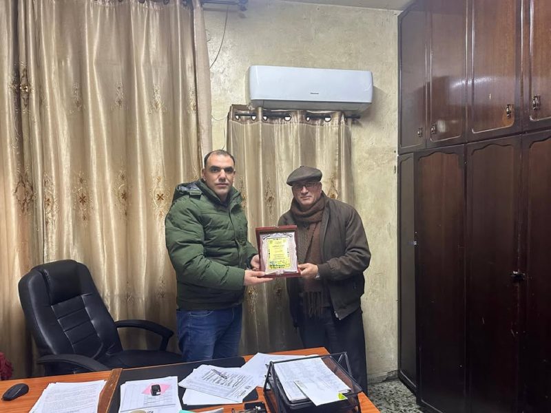 بلدية كوبر تكرم مدير مركز شرطة بيرزيت