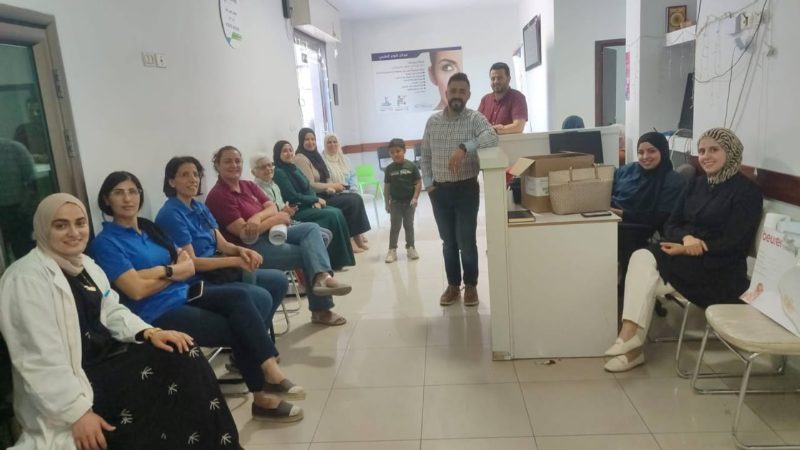 بإشراف وترتيب بلدية كوبر بالتعاون مع جمعية الكتاب المقدس ومركز طوارئ بيرزيت بالتنسيق مع اتحاد الشباب… – صورة 2