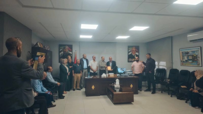 بلدية كوبر تكرم المعلمين المتقاعدين – صورة 4