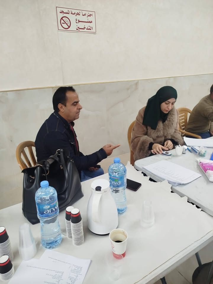 نظّمت بلدية كوبر بالتعاون مع مديرية التنمية الاجتماعية رام الله، ممثلة بمسؤول ملف كبار السن الأستاذ داوود… – صورة 11