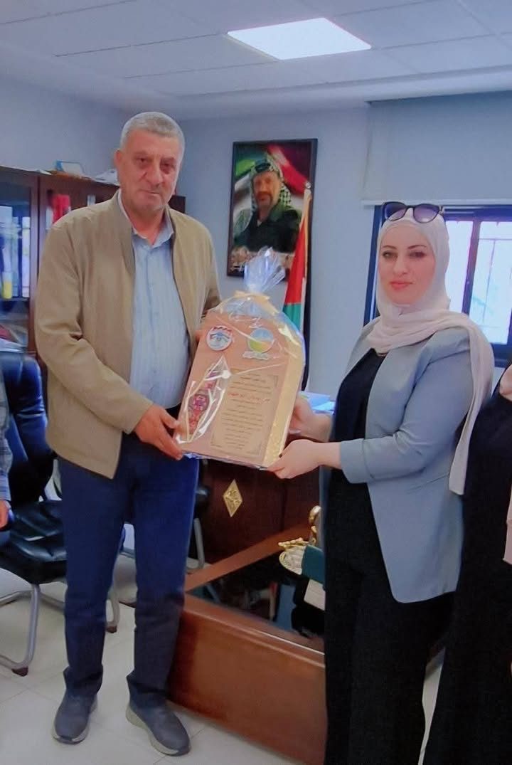 تتقدم بلدية كوبر بجزيل الشكر والتقدير لإدارة روضة كوبر الحكومية على هذه اللفتة الطيبة وزيارتهم الكريمة لتقديم… – صورة 2