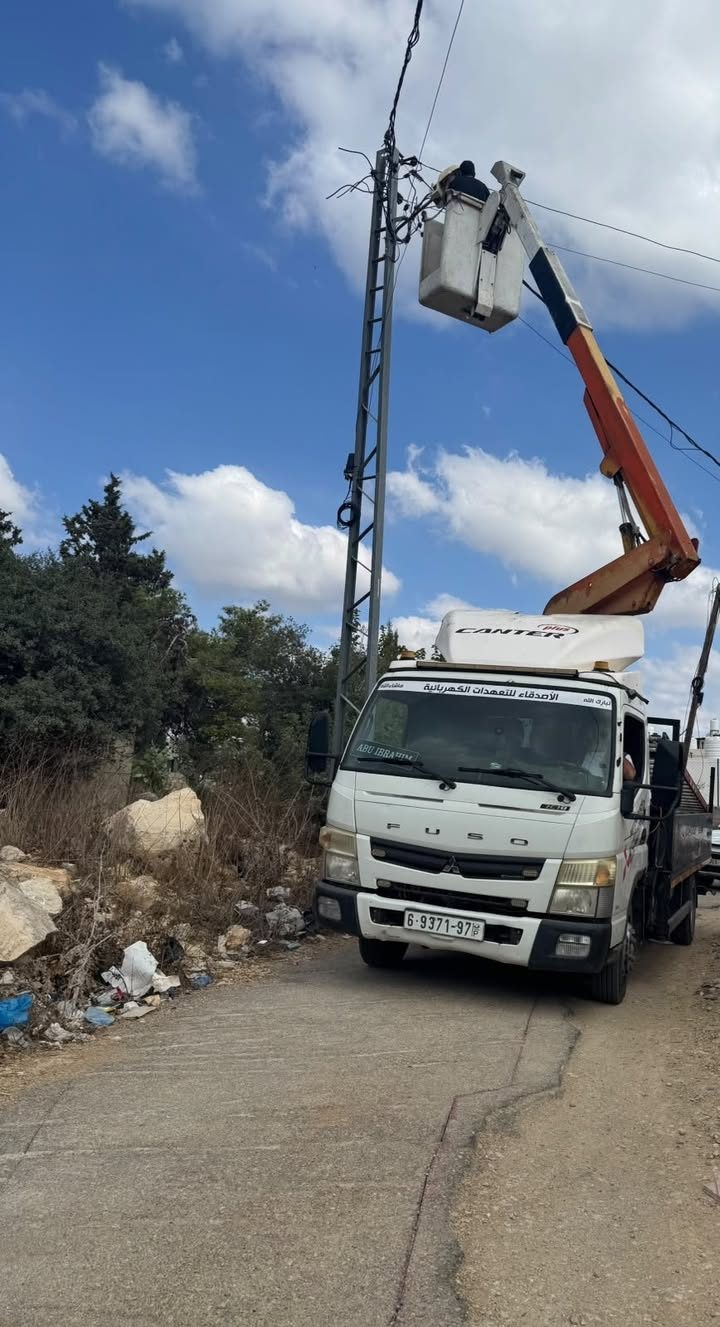 تم بحمد الله اليوم العمل على صيانة إنارة الشوارع في عدد من مناطق البلدة، وسنواصل العمل خلال منتصف الأسبوع…
